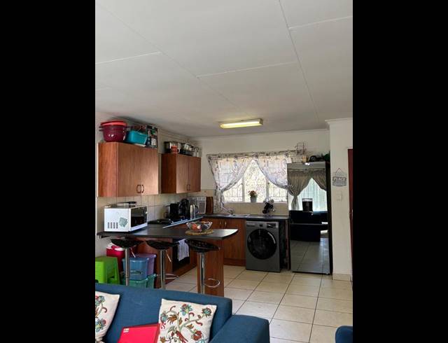 2 BEDROOM APARTMENT FOR SALE IN GROBLERPARK